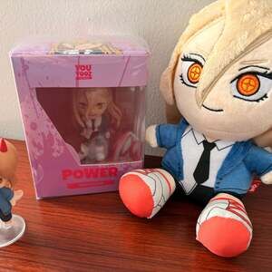 Youtooz Chainsaw Man Collection Power Vinyl Figure #2, Power Mini and Plush Set